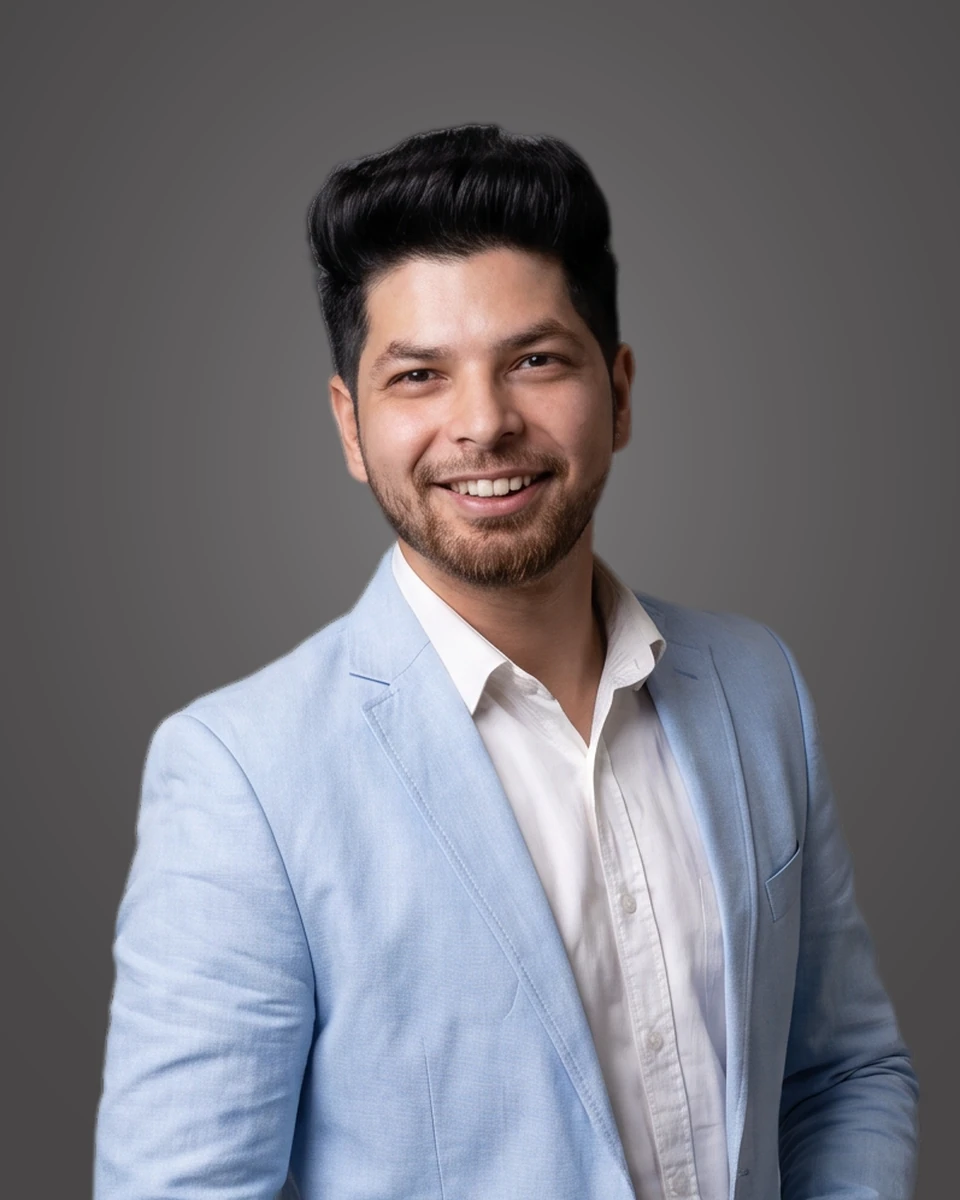 Karim Molvani, Social Media & Content at ERE Homes in Dubai