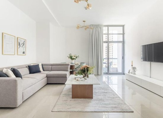 Best Marina View|top Floor|tenanted|3 Ensu...