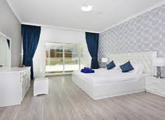 Spacious 2br | Ready To Move | Canal View