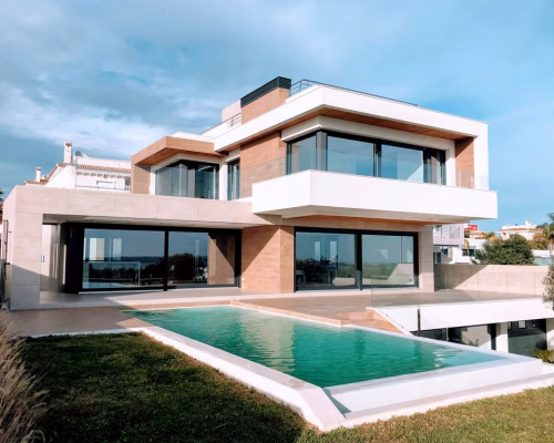 buy property in dubai